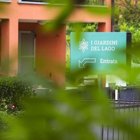 Agriturismo Familiare I Giardini Del Lago Varese Bagian luar foto
